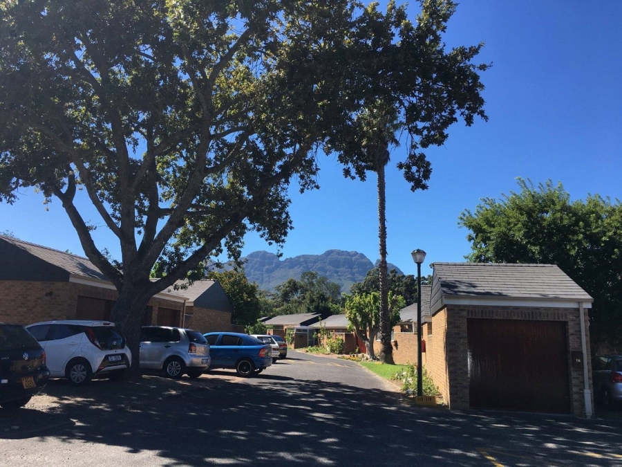 To Let 1 Bedroom Property for Rent in La Colline Western Cape